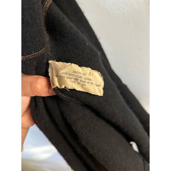 Burning Torch Cashmere Cardigan - Picture 5 of 8